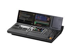 MA2 Пульт управления световыми приборами P2 Compact