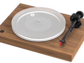 PRO-JECT Проигрыватель пластинок X2 B Quintet Red ОРЕХ EAN: 9120122293355 PRO-JECT Проигрыватель пластинок X2 B Quintet Red ОРЕХ EAN: 9120122293355