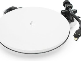 PRO-JECT Проигрыватель пластинок RPM1 Carbon 2M Red БЕЛЫЙ EAN:9120050435407 PRO-JECT Проигрыватель пластинок RPM1 Carbon 2M Red БЕЛЫЙ EAN:9120050435407