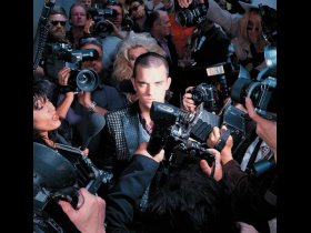 Виниловая пластинка Robbie Williams – Life Thru A Lens