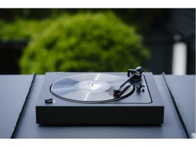 PRO-JECT Проигрыватель пластинок A2 2М Red ЧЕРНЫЙ