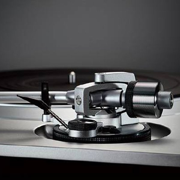 TECHNICS Проигрыватель пластинок SL-1500CEE-S СЕРЕБРО — фото 3