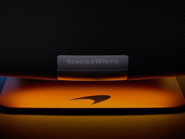 BOWERS & WILKINS Громкоговоритель ZEPPELIN 2021 McLaren ЧЕРНЫЙ — фото 7