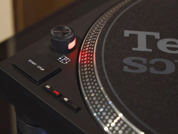 TECHNICS Проигрыватель SL-1210MK7EE ЧЕРНЫЙ — фото 4