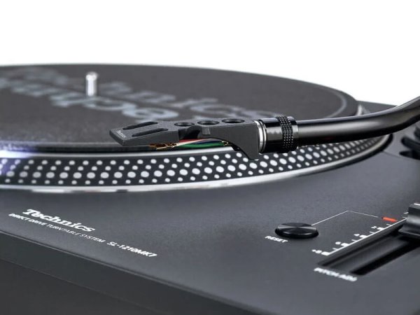 TECHNICS Проигрыватель SL-1210MK7EE ЧЕРНЫЙ — фото 8
