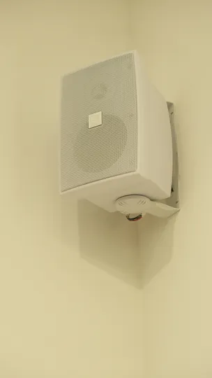 OPTOMA и Audac работают в Арт - пространстве ONER CORNER