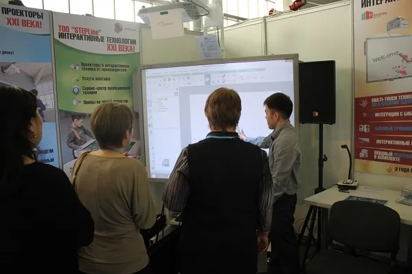 ТОО &ldquo;STEPLine&rdquo; представило интерактивные технологии XXI века на выставке WorldDidac Astana-2015