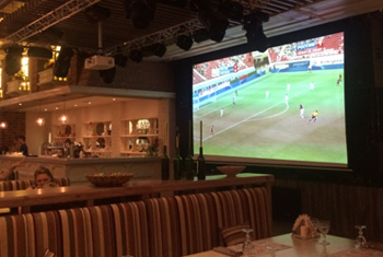 Посмотреть футбольную трансляцию в Алматы Испания-Чехия