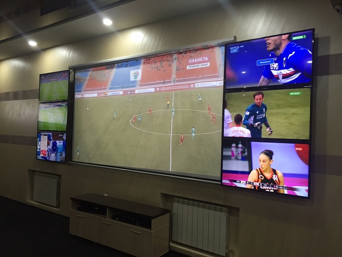 Смотреть футбол на большом экране в Алматы