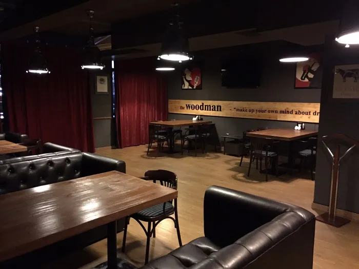 Паб "Woodman grill & beer"