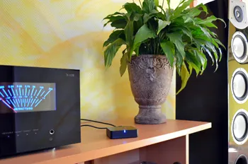 Обзор Bluetooth ресивера и OPTOMA BTR100 и наушников OPTOMA NE800M