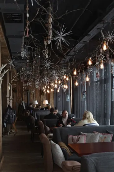 AUDAC в высокогорном ресторане "CHALET"
