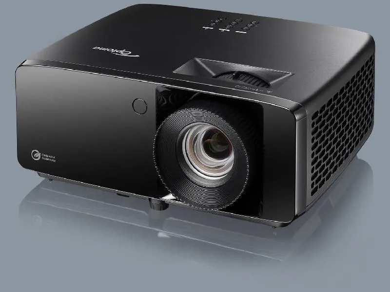 optoma-proektor-uhz67_8.jpg