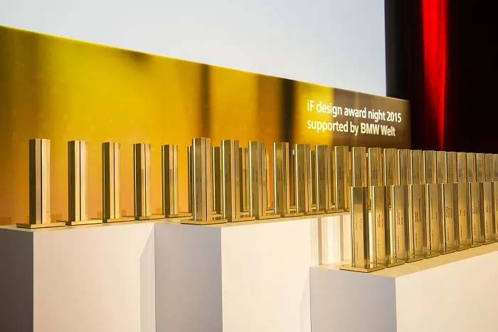 iF International Design Awards сродни &laquo;Оскару&raquo; в области дизайна. 27 февраля 2016 года в холле музея BMW Welt в Мюнхене, Германия, торжественно прошла церемония награждения проектов- победителей в области дизайна.